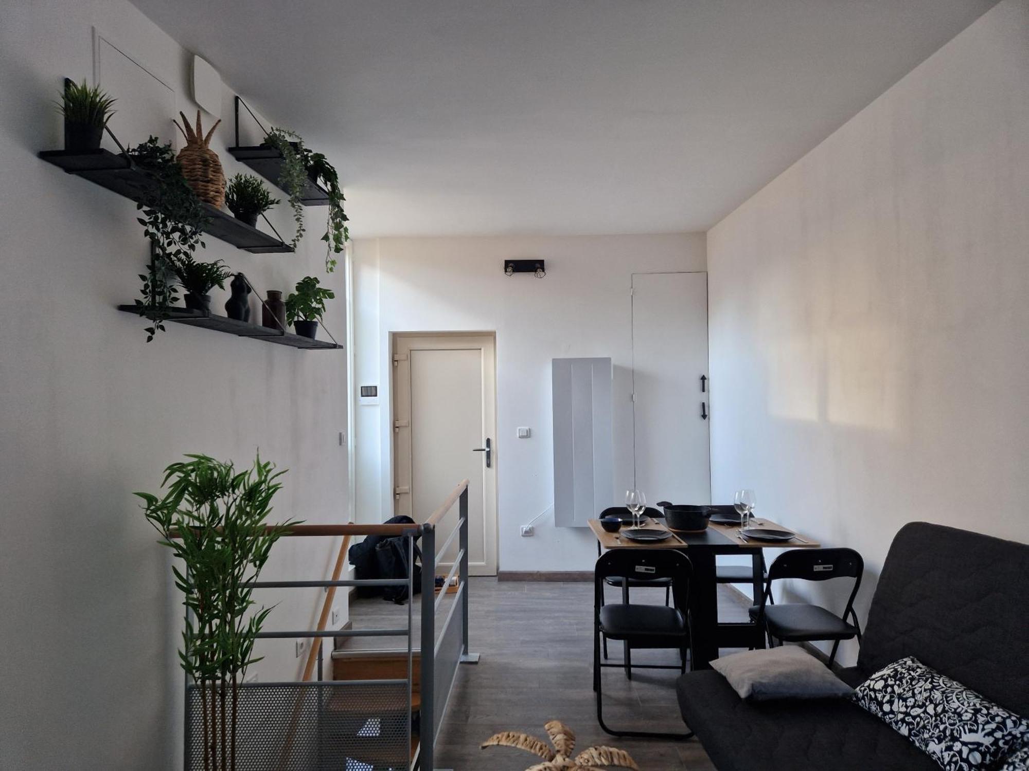 Les Appartements De Romain Et Julien Dijon Exterior foto